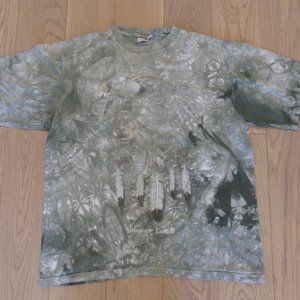 Vancouver Canada Quality Goods Canada Vintage Green Large T-Shirt